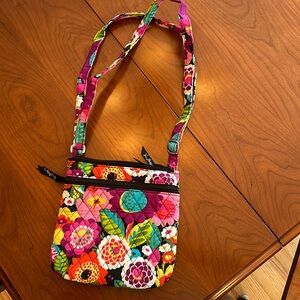 Vera Bradley cross body bag. Like New!!!